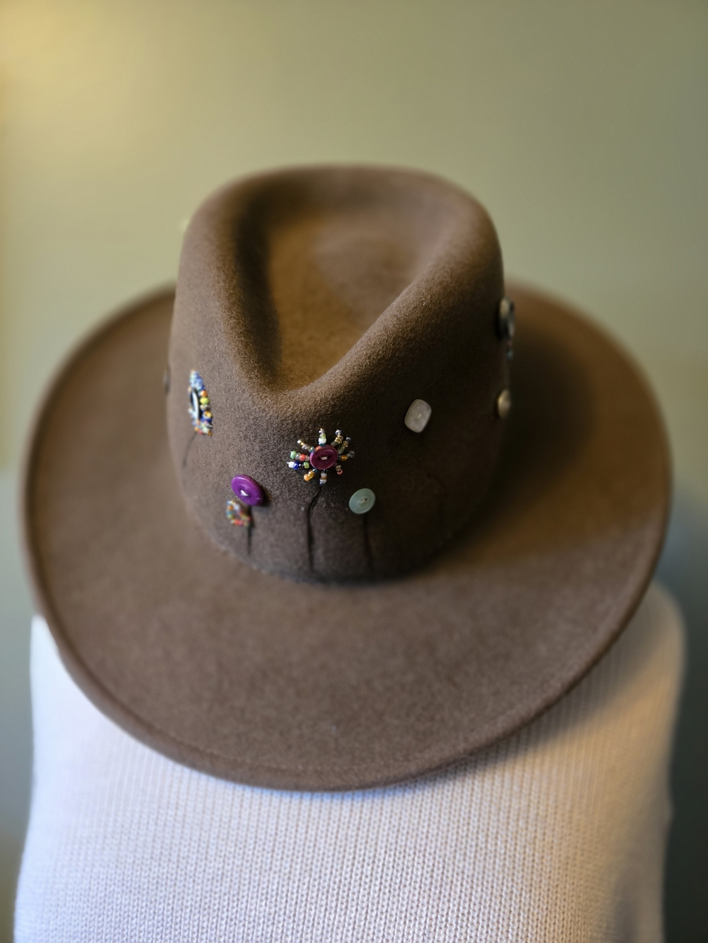 Stetson Crushable Mountain Sky Felt Western Hat with Hand-Stiched Art